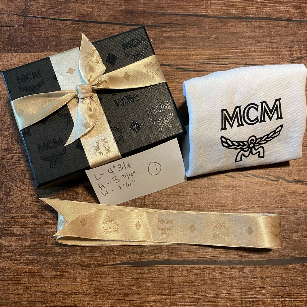 MCM Gift Set